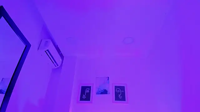 Anastasia lauren online show from April 13, 2026, 7:51 pm