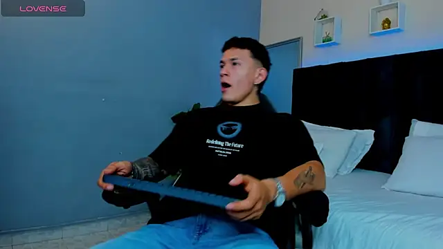 Thomas moon online show from November 20, 2025, 12:50 pm