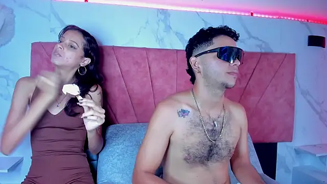 Snapshot of HellAndDante_ chatting on January 17, 2026, 1:20 am HellAndDante online show from January 17, 2026, 1:20 am