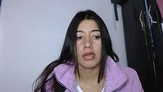 Madow Lu online show from October 31, 2025, 12:02 pm