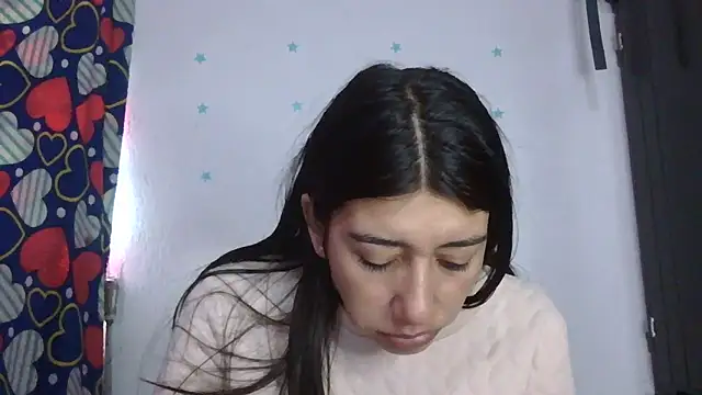 Madow Lu online show from November 12, 2025, 1:37 pm