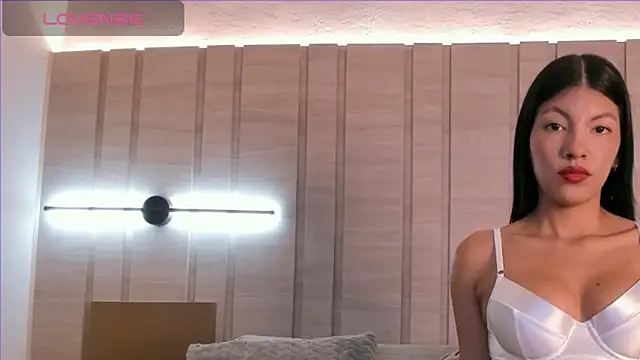 Isabellaroberts1 online show from September 9, 2025, 8:07 pm