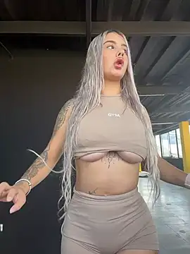 YouCandiSumisa online show from January 17, 2026, 4:54 pm