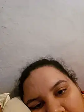 Snapshot of Gorditasexy2000 chatting on March 2, 2026, 5:08 am Gorditasexy2000 online show from March 2, 2026, 5:08 am