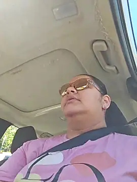 Gorditasexy2000 online show from April 21, 2026, 1:50 pm