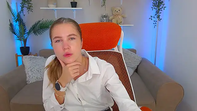 Snapshot of Spicy_Lexi chatting on September 9, 2025, 6:23 am Spicy Lexi online show from September 9, 2025, 6:23 am
