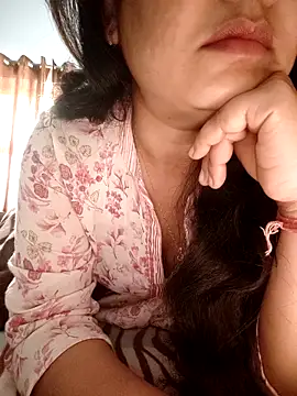 CUTE-PX online show from February 16, 2026, 10:47 am