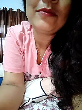 Snapshot of CUTE-PX chatting on September 16, 2025, 11:55 am CUTE-PX online show from September 16, 2025, 11:55 am
