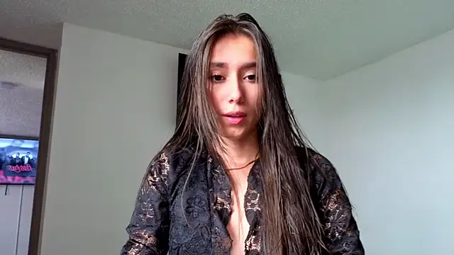 Adhara Kitten online show from June 20, 2026, 4:34 pm