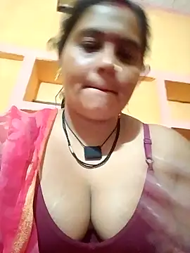 Hot komal1 online show from April 14, 2026, 7:30 pm