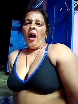 Hot komal1 online show from September 8, 2025, 10:20 pm