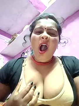 Hot komal1 online show from September 14, 2025, 7:25 pm