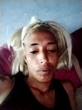 catrina love online show from September 27, 2025, 12:55 pm