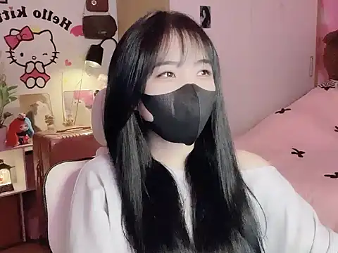 Snapshot of keelinnn19 chatting on February 13, 2026, 3:34 pm keelinnn19 online show from February 13, 2026, 3:34 pm