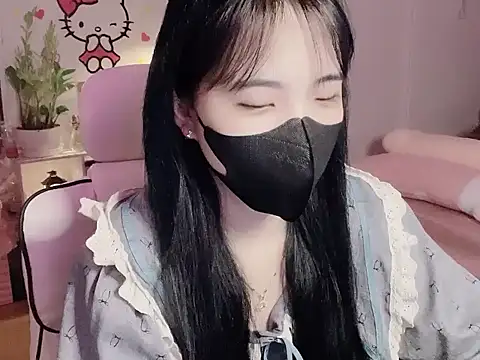 Snapshot of keelinnn19 chatting on February 5, 2026, 3:41 pm keelinnn19 online show from February 5, 2026, 3:41 pm