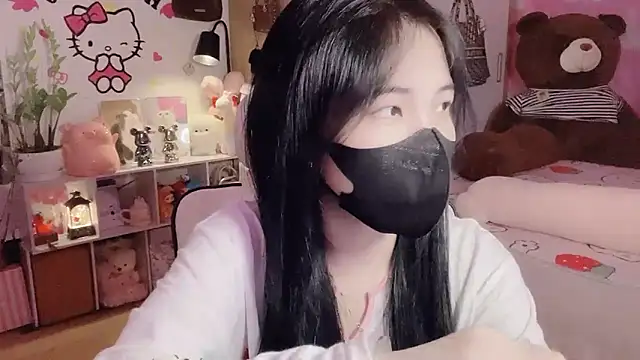 Snapshot of keelinnn19 chatting on March 7, 2026, 6:57 pm keelinnn19 online show from March 7, 2026, 6:57 pm