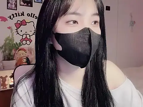 Snapshot of keelinnn19 chatting on January 18, 2026, 6:00 pm keelinnn19 online show from January 18, 2026, 6:00 pm