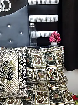 Snapshot of Suhana_Darling chatting on February 25, 2026, 5:35 pm Suhana Darling online show from February 25, 2026, 5:35 pm