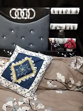 Snapshot of Suhana_Darling chatting on February 16, 2026, 8:29 pm Suhana Darling online show from February 16, 2026, 8:29 pm