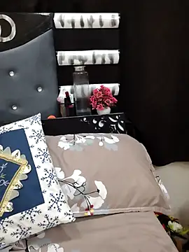 Snapshot of Suhana_Darling chatting on February 15, 2026, 7:51 am Suhana Darling online show from February 15, 2026, 7:51 am