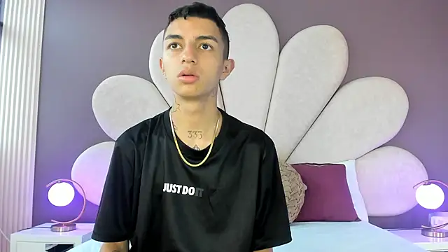 NickandAbby  online show from April 13, 2026, 8:13 pm