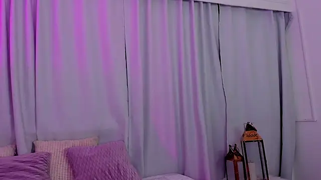 Snapshot of meloody7 chatting on February 12, 2026, 3:39 am meloody7 online show from February 12, 2026, 3:39 am