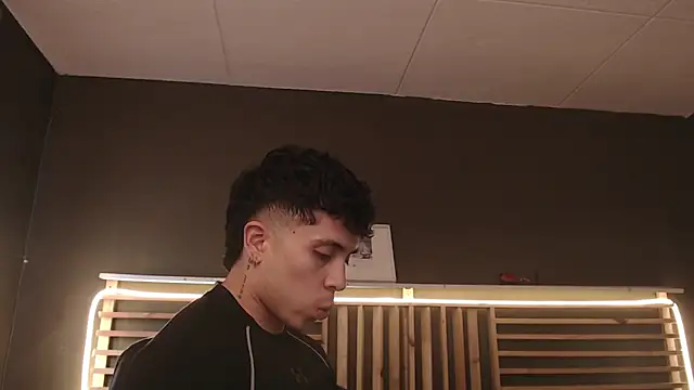 PaulEvens online show from October 21, 2025, 1:21 pm