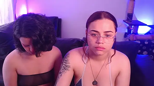 marsearth22  online show from May 8, 2026, 5:17 pm