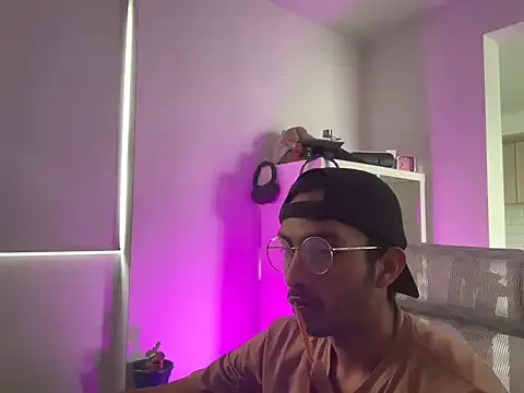 c00100h online show from April 17, 2026, 7:49 pm