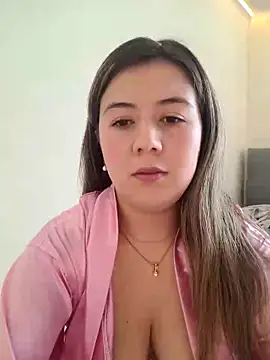 Sophie del Castillo online show from May 12, 2026, 4:24 pm