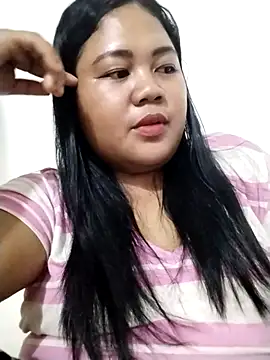 big booty15 online show from November 26, 2025, 1:44 pm