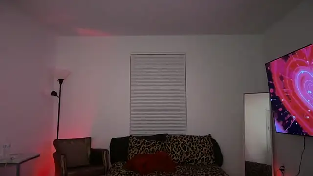 miasecretx online show from November 17, 2025, 4:27 am