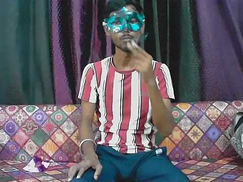 horny  couple  online show from September 17, 2025, 4:42 pm