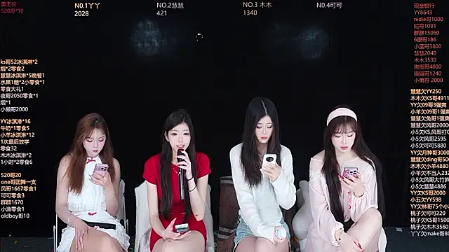 EYgirl222 online show from February 10, 2026, 6:34 am