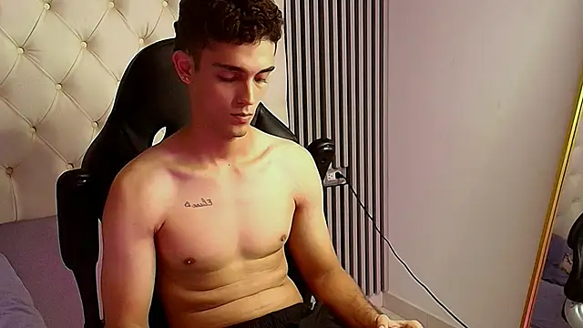 nathan shimmer online show from April 24, 2026, 7:32 am