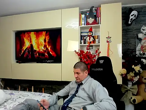 SpartacusDaddy48 online show from March 2, 2026, 5:08 am