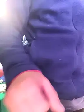 Snapshot of Sp71 chatting on November 30, 2025, 12:00 am Sp71 online show from November 30, 2025, 12:00 am