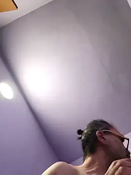 Snapshot of Sp71 chatting on December 19, 2025, 11:45 am Sp71 online show from December 19, 2025, 11:45 am