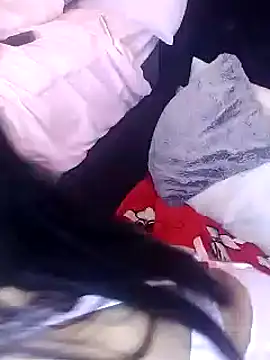 sweetnjuicyyy online show from November 10, 2025, 6:07 am