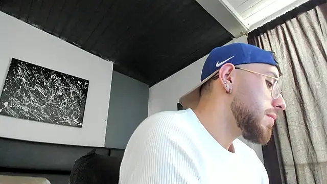 Maximo Wolff online show from September 17, 2025, 8:11 pm