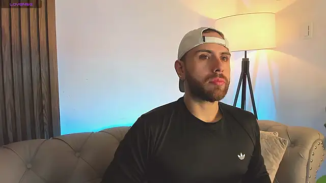 Maximo Wolff online show from February 23, 2026, 7:58 pm