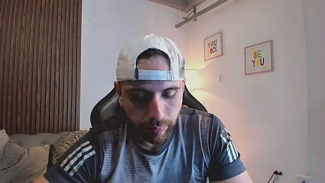 Maximo Wolff online show from February 14, 2026, 8:31 pm