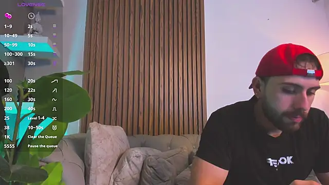 Maximo Wolff online show from April 2, 2026, 8:37 pm