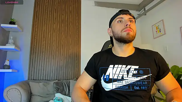 Maximo Wolff online show from September 28, 2025, 9:11 pm