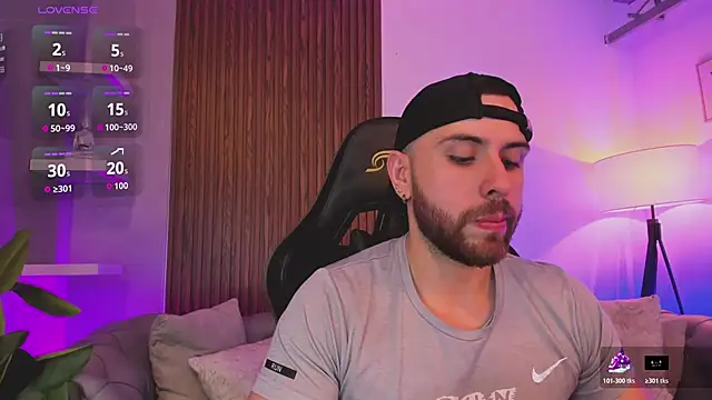 Maximo Wolff online show from February 5, 2026, 7:53 pm