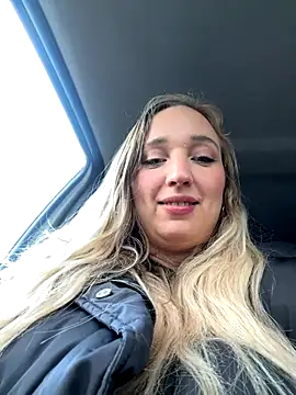 Stellapower online show from November 17, 2025, 1:48 pm