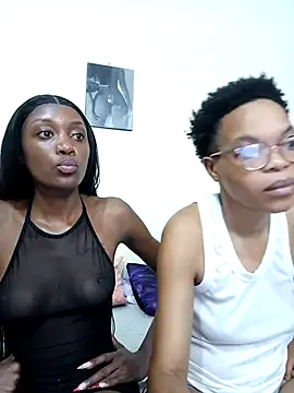 Miss-Hennessy online show from March 30, 2026, 11:06 pm