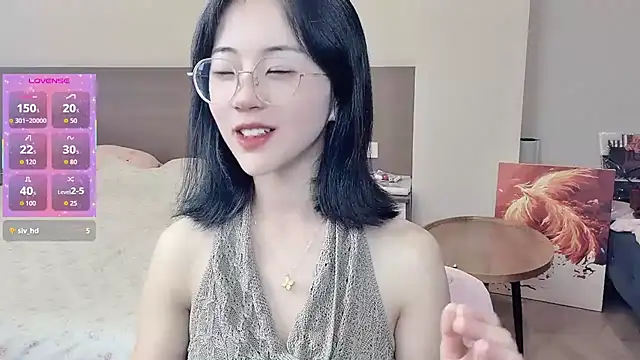Snapshot of nini_a chatting on April 5, 2026, 2:35 pm nini a online show from April 5, 2026, 2:35 pm