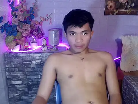 mostwantedtwink online show from June 8, 2026, 3:34 pm
