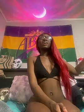 HennessyBaby21 online show from February 11, 2026, 4:07 pm